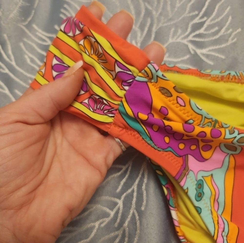 NWT Trina Turk Shirred Hipster Bikini Bottoms - Picture 10 of 10